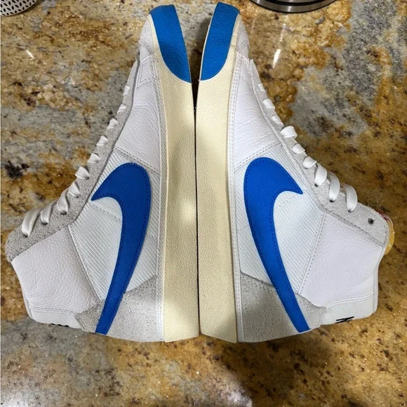 Nike Blazer Mid size 8 - Picture 5 of 8
